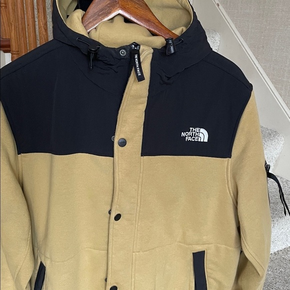 The North Face Men's High Rails Performance Jacket - Picture 3 of 15